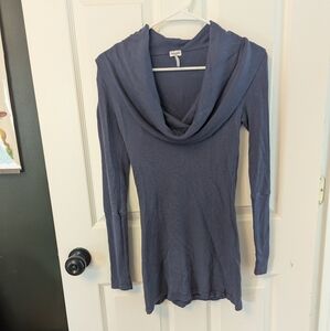 Cowl Neck Long Sleeve Top by Splendid, X-small